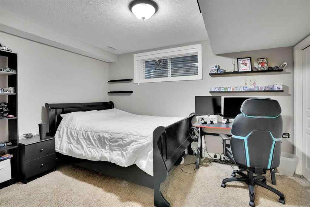 MLS® A2246719 - 142 Luxstone View SW in Luxstone Airdrie, Residential