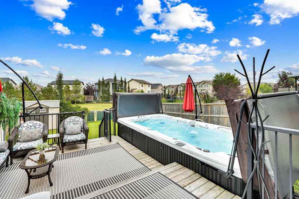 MLS® A2246719 - 142 Luxstone View SW in Luxstone Airdrie, Residential