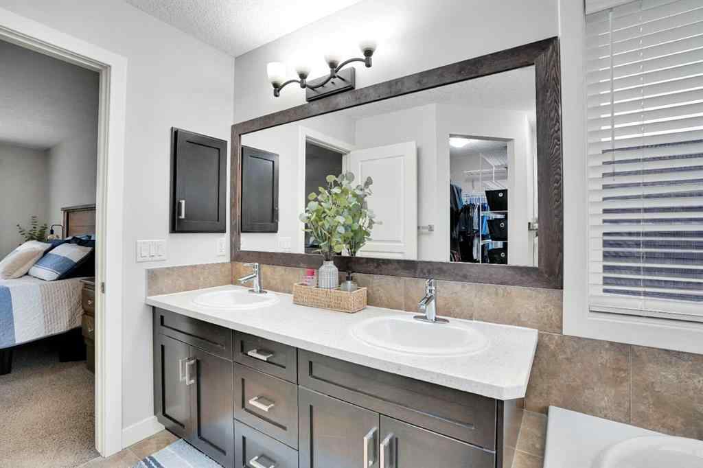 MLS® A2246719 - 142 Luxstone View SW in Luxstone Airdrie, Residential