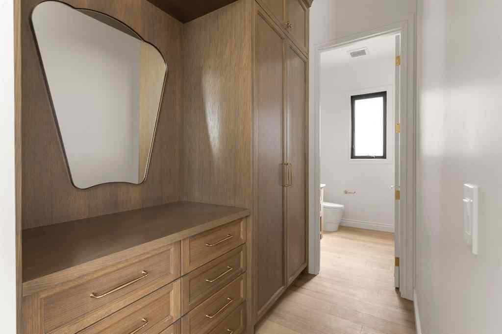 MLS® A2246722 - 1936 31 Avenue SW in South Calgary Calgary, Residential