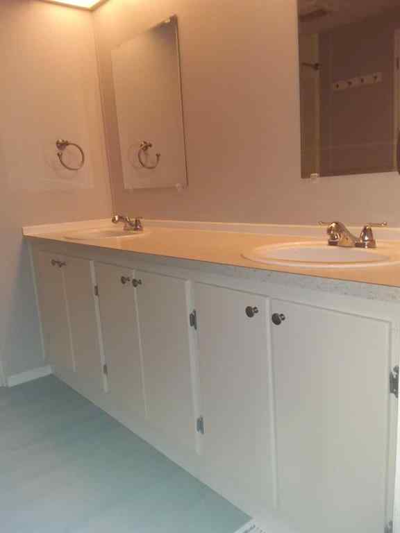MLS® A2246725 - Unit #3 6220 17 Avenue SE in Red Carpet Calgary, Mobile