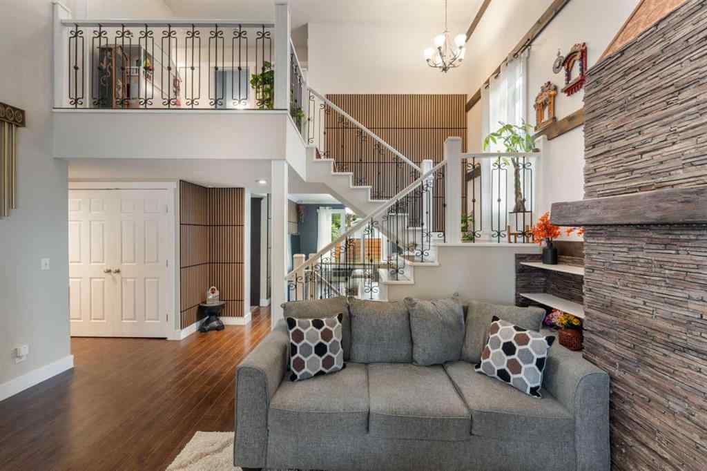 MLS® A2246738 - 80 TAYLOR Way SE in Thorburn Airdrie, Residential