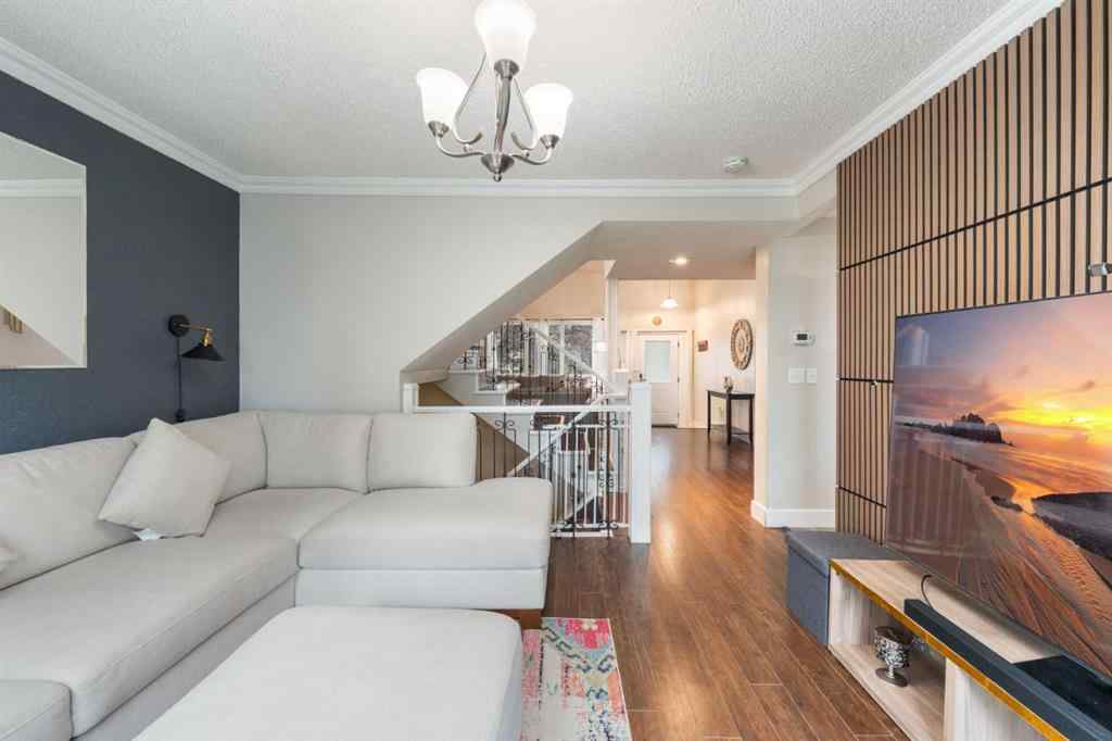 MLS® A2246738 - 80 TAYLOR Way SE in Thorburn Airdrie, Residential