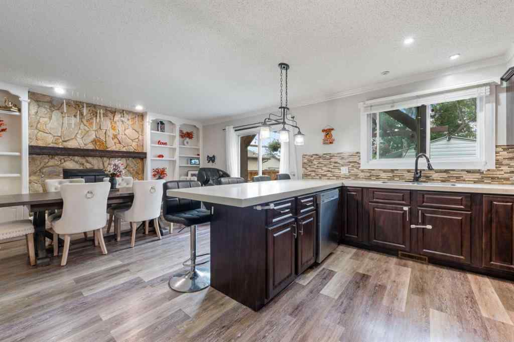 MLS® A2246738 - 80 TAYLOR Way SE in Thorburn Airdrie, Residential