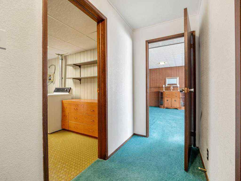 MLS® A2246746 - 220 6 Avenue NE in NONE Milk River, Residential