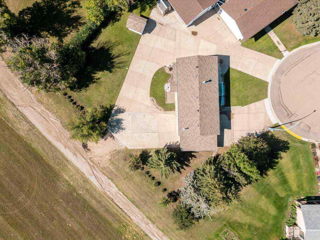 MLS® A2246746 - 220 6 Avenue NE in NONE Milk River, Residential