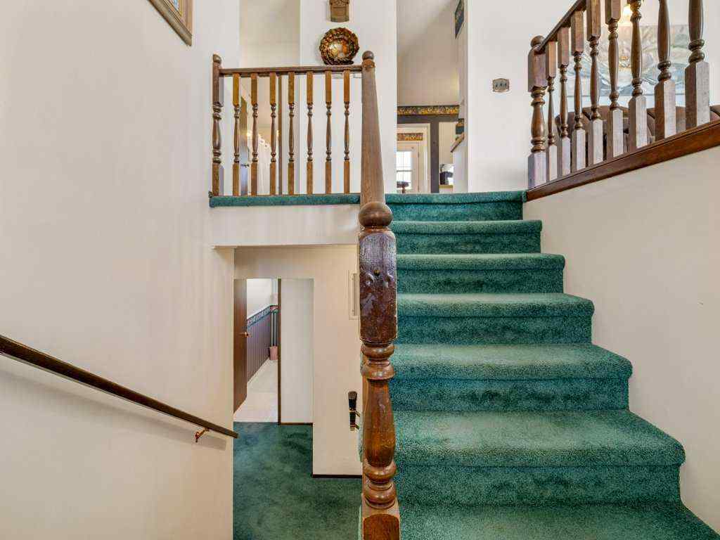 MLS® A2246746 - 220 6 Avenue NE in NONE Milk River, Residential