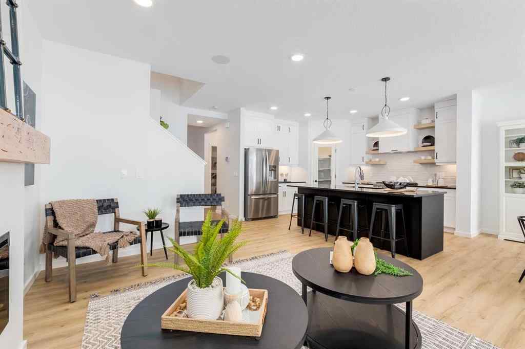 MLS® A2246750 - 292 Mallard Grove SE in Rangeview Calgary, Residential