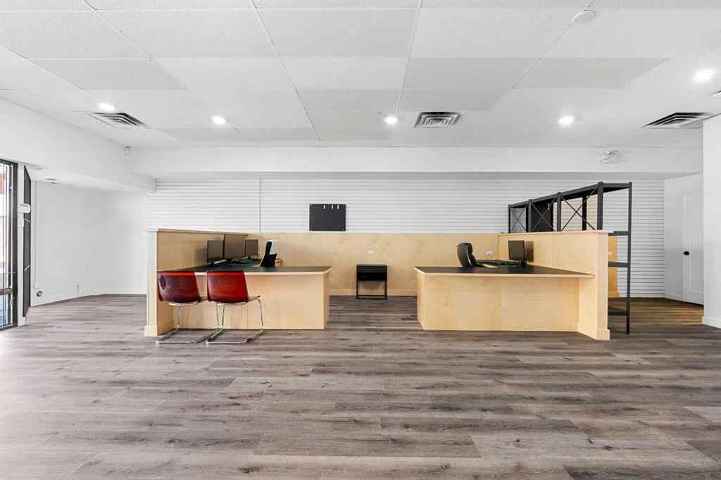 MLS® A2246751 - 5012 50 Avenue  in Central Business District Lloydminster, Commercial