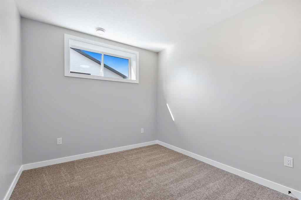 MLS® A2246753 - 54 Vincent Crescent  in NONE Olds, Residential
