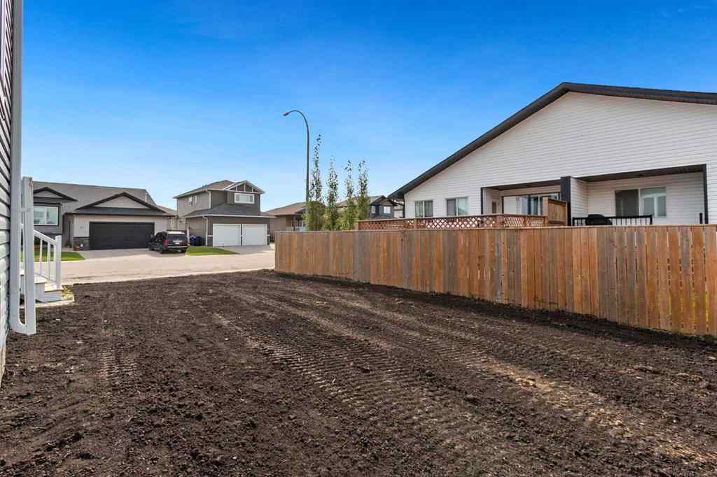 MLS® A2246753 - 54 Vincent Crescent  in NONE Olds, Residential