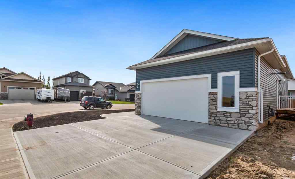 MLS® A2246753 - 54 Vincent Crescent  in NONE Olds, Residential
