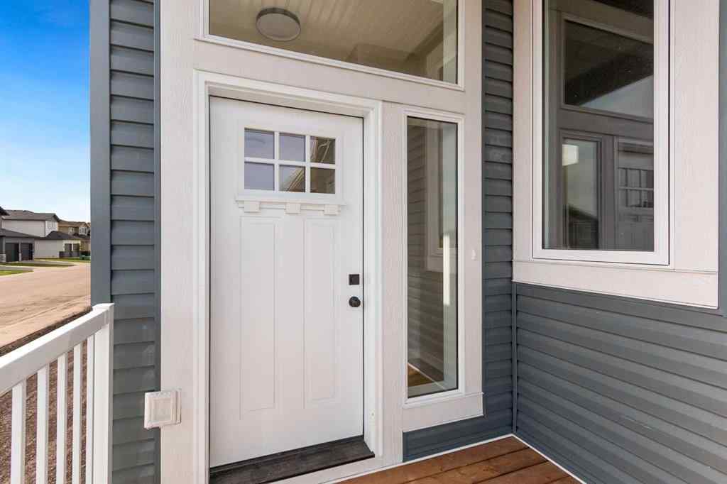 MLS® A2246753 - 54 Vincent Crescent  in NONE Olds, Residential