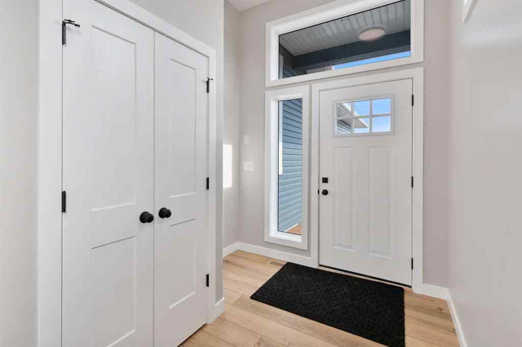MLS® A2246753 - 54 Vincent Crescent  in NONE Olds, Residential