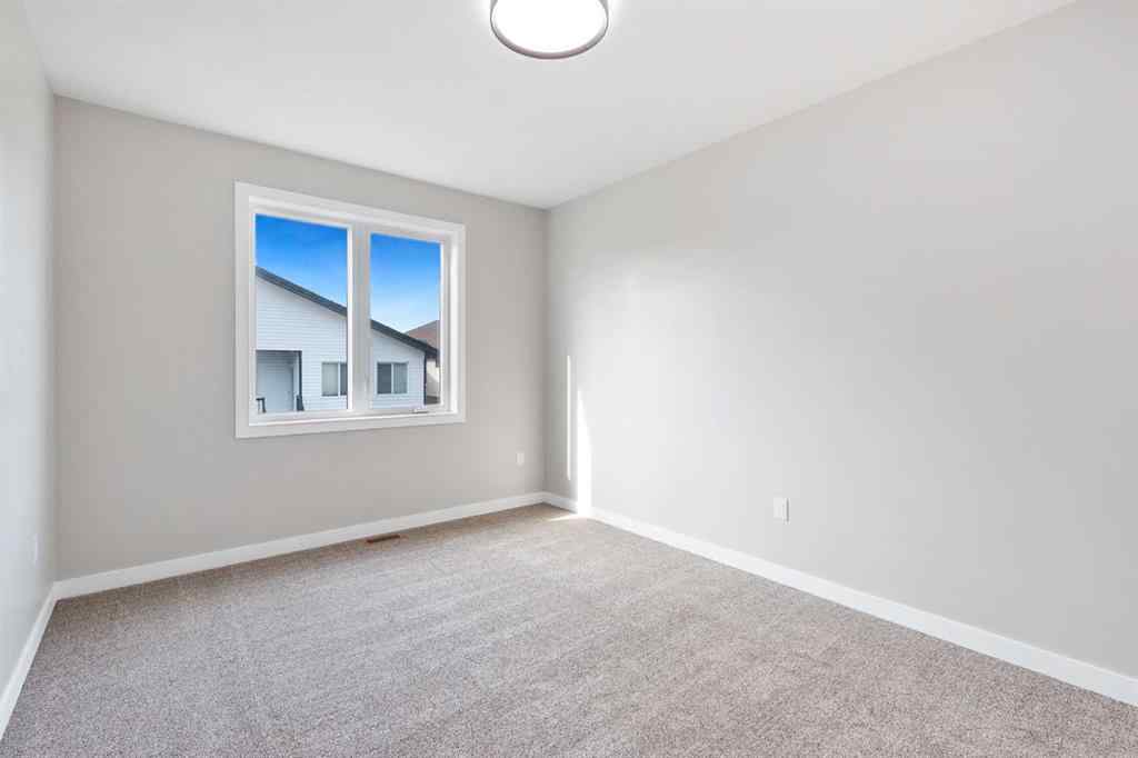MLS® A2246753 - 54 Vincent Crescent  in NONE Olds, Residential