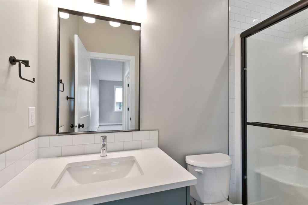 MLS® A2246753 - 54 Vincent Crescent  in NONE Olds, Residential
