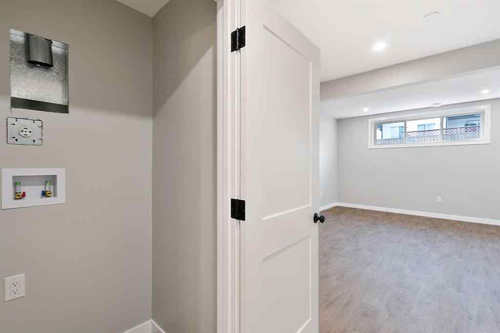MLS® A2246753 - 54 Vincent Crescent  in NONE Olds, Residential