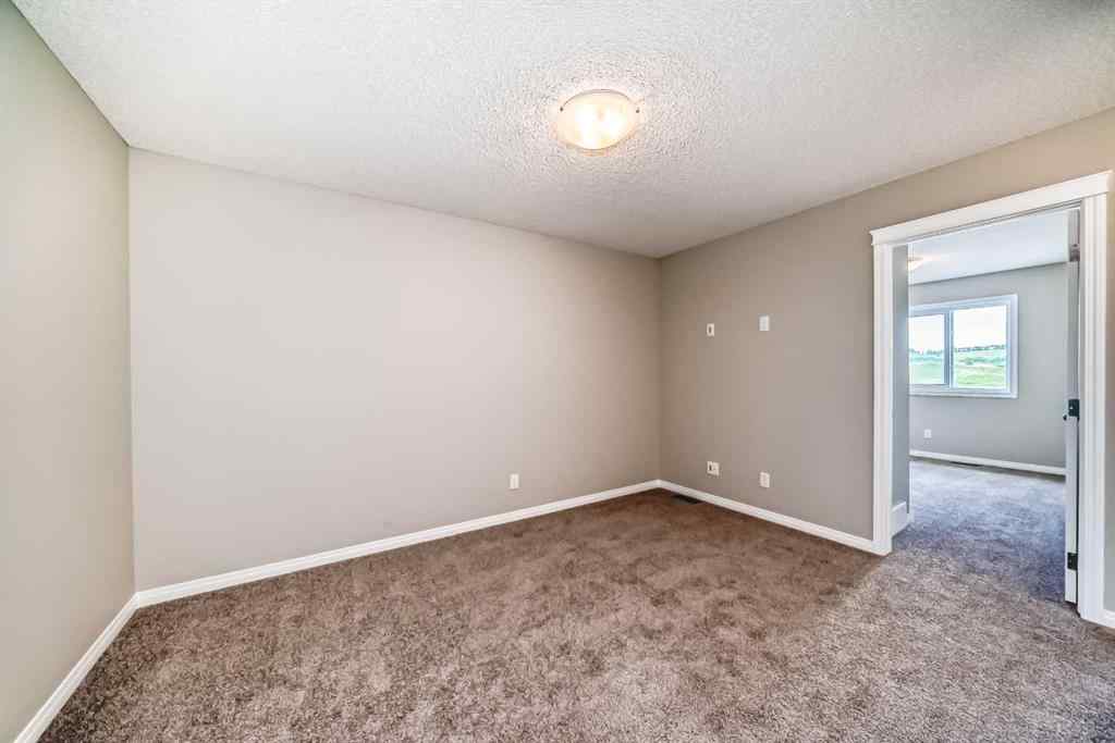MLS® A2246757 - 662 Wolf Willow Boulevard SE in Wolf Willow Calgary, Residential