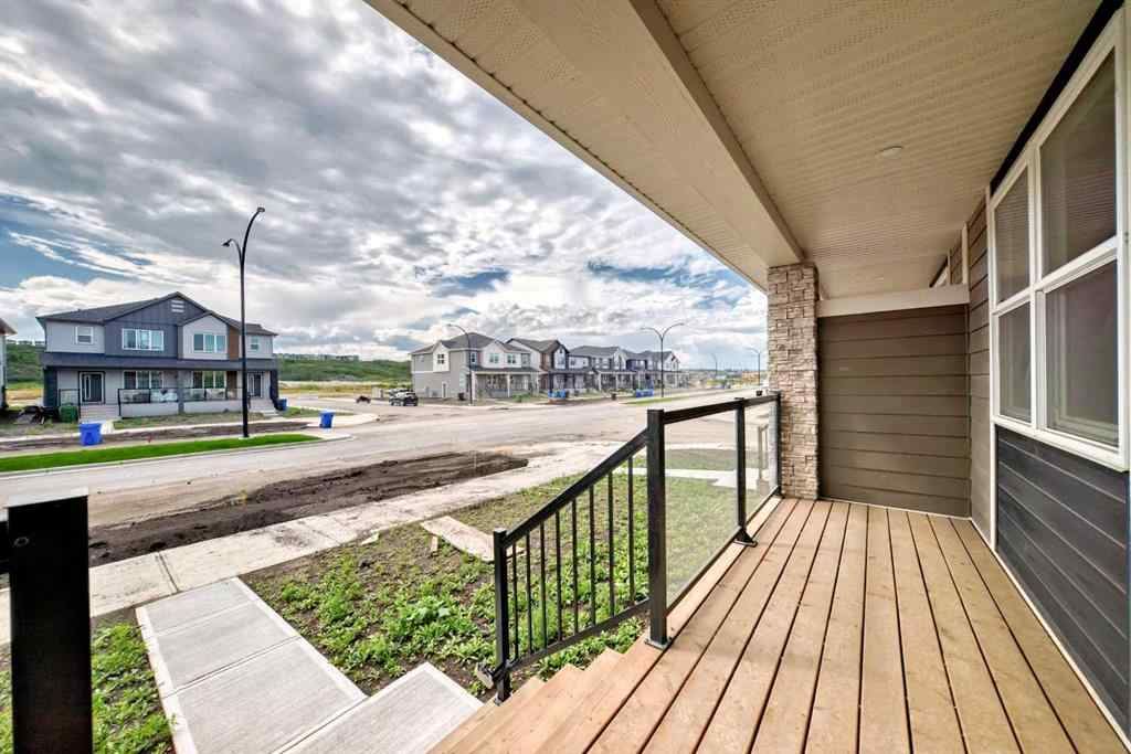 MLS® A2246757 - 662 Wolf Willow Boulevard SE in Wolf Willow Calgary, Residential