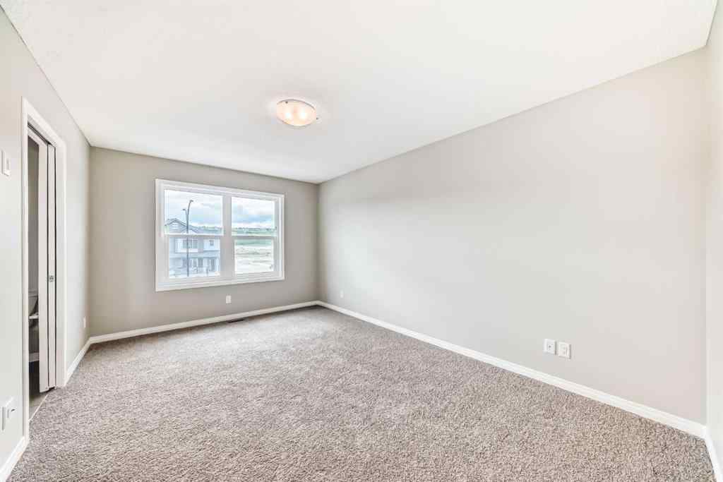 MLS® A2246757 - 662 Wolf Willow Boulevard SE in Wolf Willow Calgary, Residential
