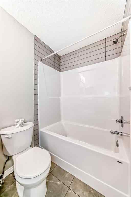 MLS® A2246757 - 662 Wolf Willow Boulevard SE in Wolf Willow Calgary, Residential