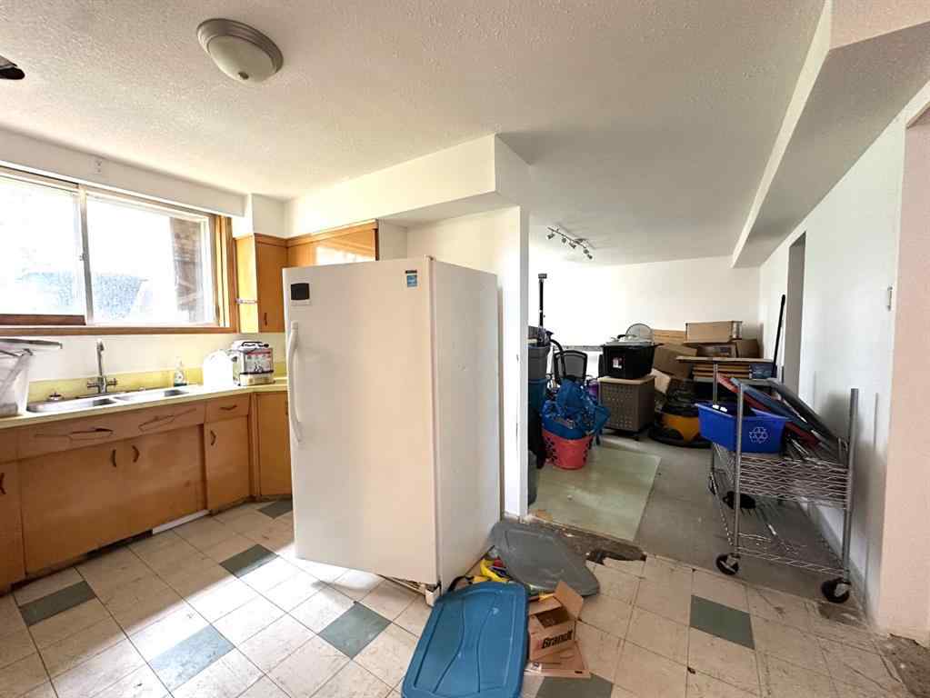 MLS® A2246760 - 400 Strom Street   in NONE Heisler, Residential