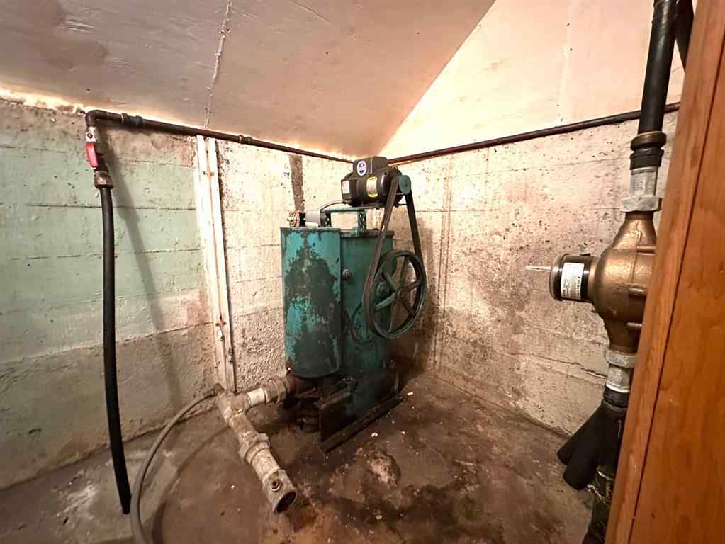MLS® A2246760 - 400 Strom Street   in NONE Heisler, Residential
