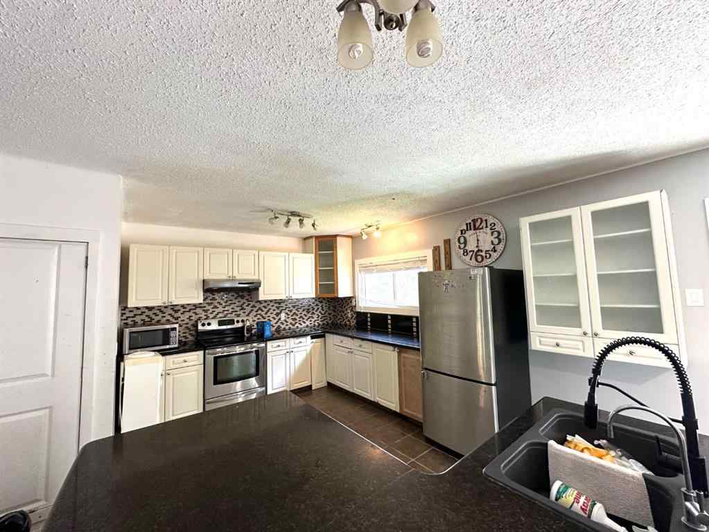 MLS® A2246760 - 400 Strom Street   in NONE Heisler, Residential