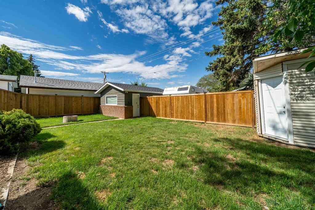 MLS® A2246764 - 324 6 Street SE in NONE Redcliff, Residential