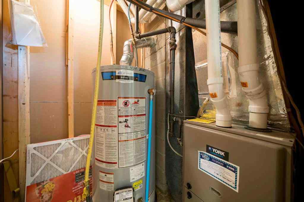 MLS® A2246764 - 324 6 Street SE in NONE Redcliff, Residential