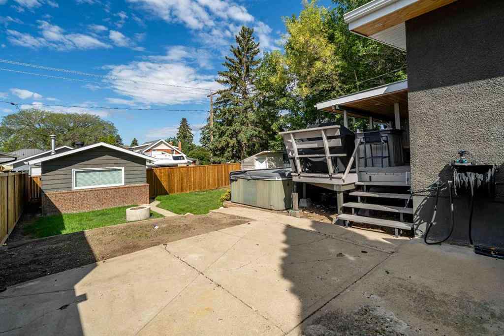MLS® A2246764 - 324 6 Street SE in NONE Redcliff, Residential