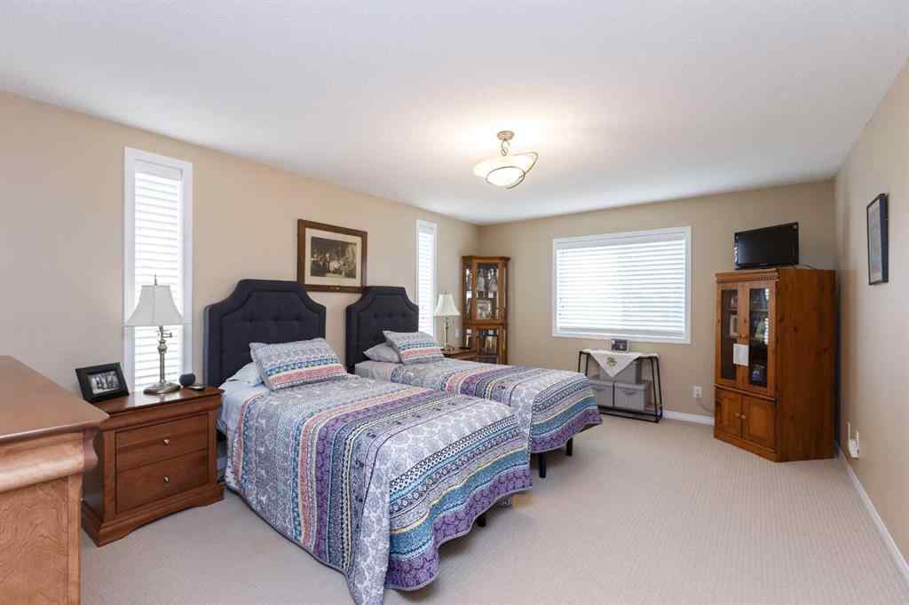 MLS® A2246771 - 136 Country Hills Gardens NW in Country Hills Calgary, Residential