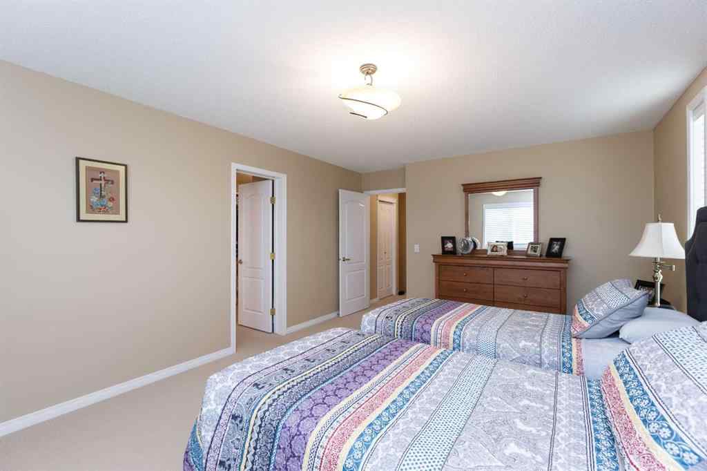 MLS® A2246771 - 136 Country Hills Gardens NW in Country Hills Calgary, Residential
