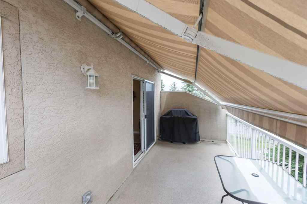 MLS® A2246771 - 136 Country Hills Gardens NW in Country Hills Calgary, Residential