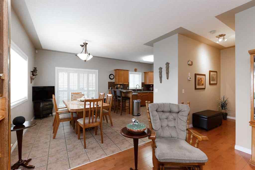 MLS® A2246771 - 136 Country Hills Gardens NW in Country Hills Calgary, Residential
