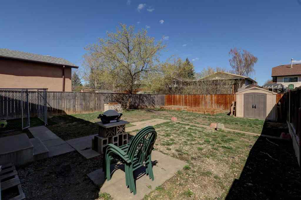 MLS® A2246772 - 74 Aberdare Way NE in Abbeydale Calgary, Residential