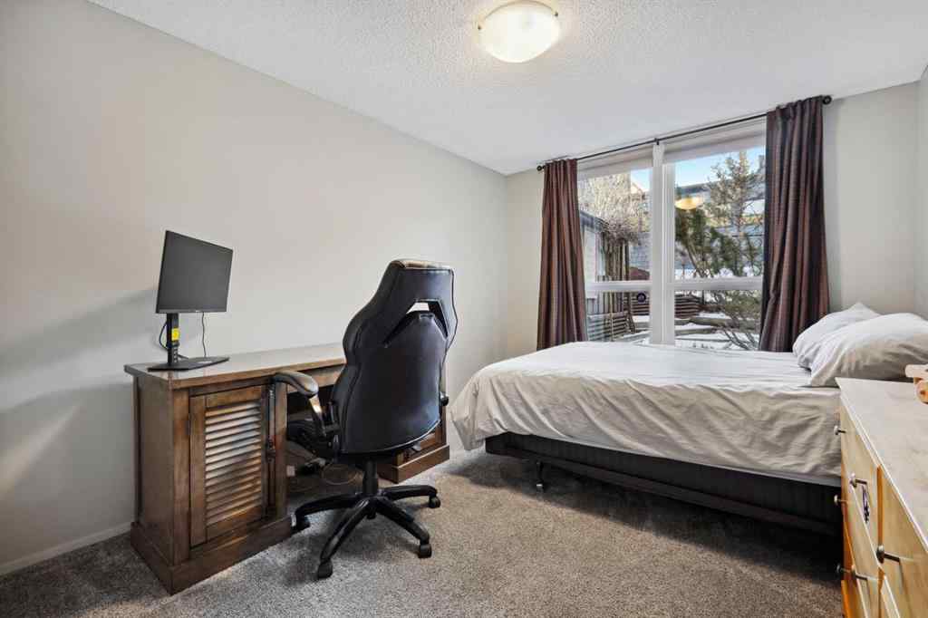 MLS® A2246775 - 127 Varsity Estates Grove NW in Varsity Calgary, Residential