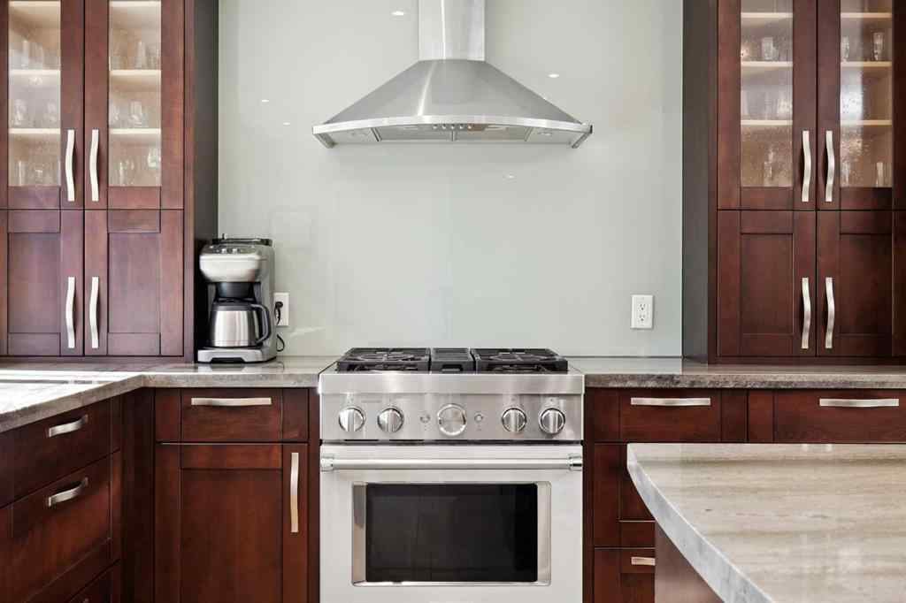 MLS® A2246775 - 127 Varsity Estates Grove NW in Varsity Calgary, Residential