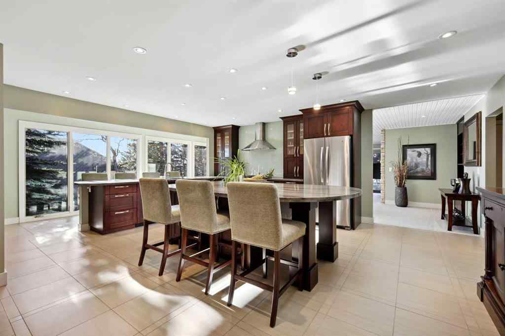 MLS® A2246775 - 127 Varsity Estates Grove NW in Varsity Calgary, Residential
