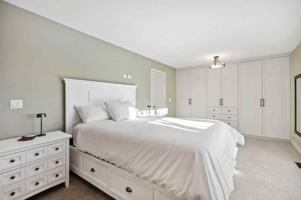 MLS® A2246775 - 127 Varsity Estates Grove NW in Varsity Calgary, Residential