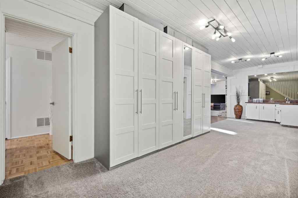 MLS® A2246775 - 127 Varsity Estates Grove NW in Varsity Calgary, Residential