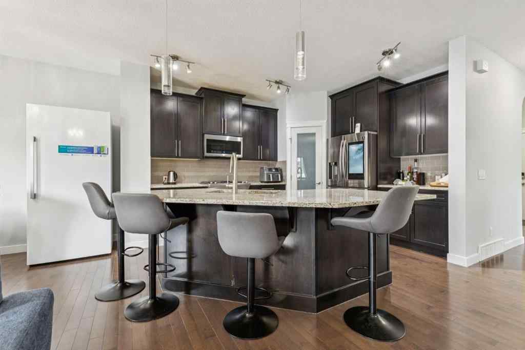 MLS® A2246779 - 325 Evanspark Gardens NW in Evanston Calgary, Residential