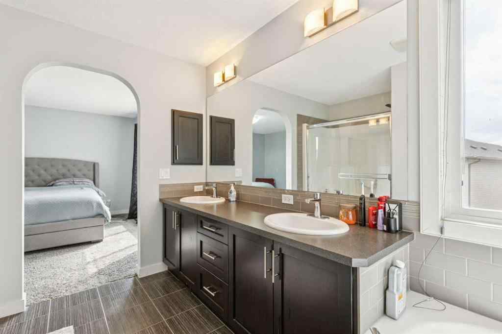 MLS® A2246779 - 325 Evanspark Gardens NW in Evanston Calgary, Residential