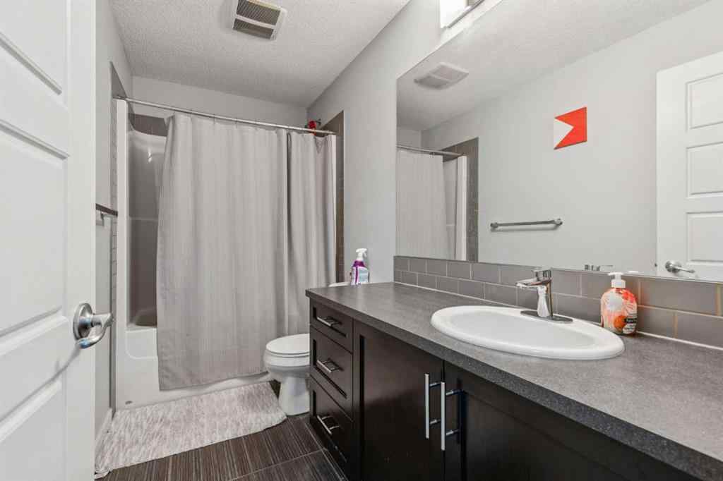 MLS® A2246779 - 325 Evanspark Gardens NW in Evanston Calgary, Residential