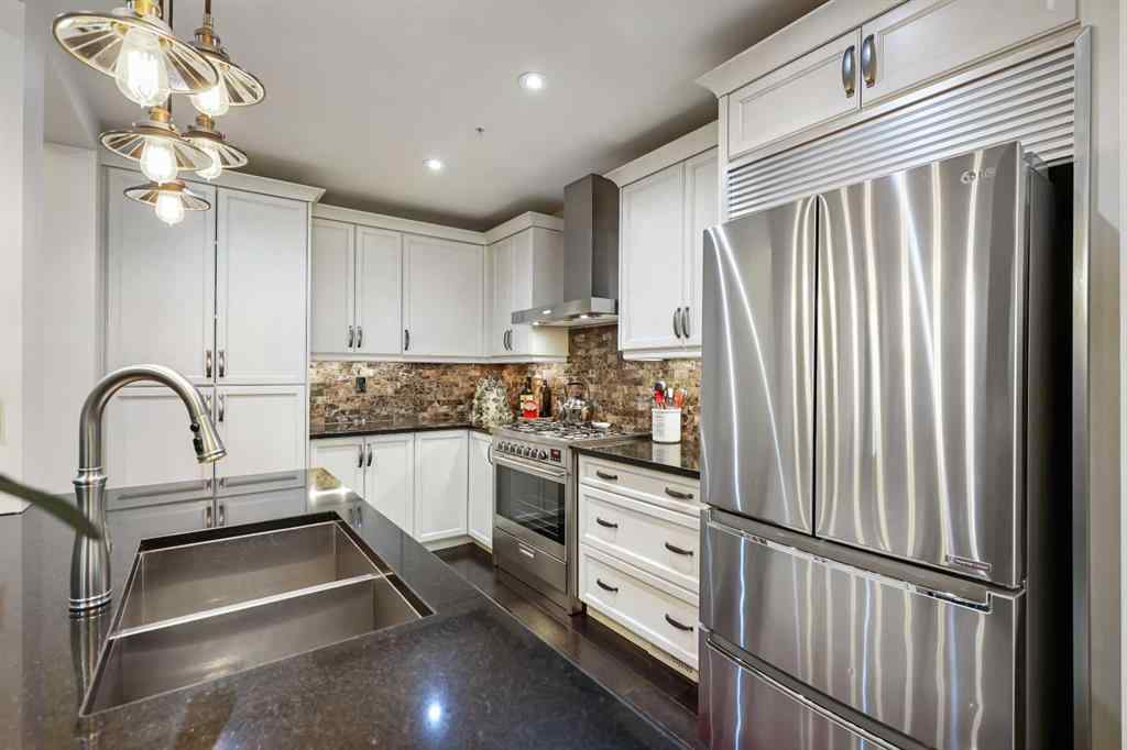 MLS® A2246782 - Unit #105 121 Quarry Way SE in Douglasdale/Glen Calgary, Residential