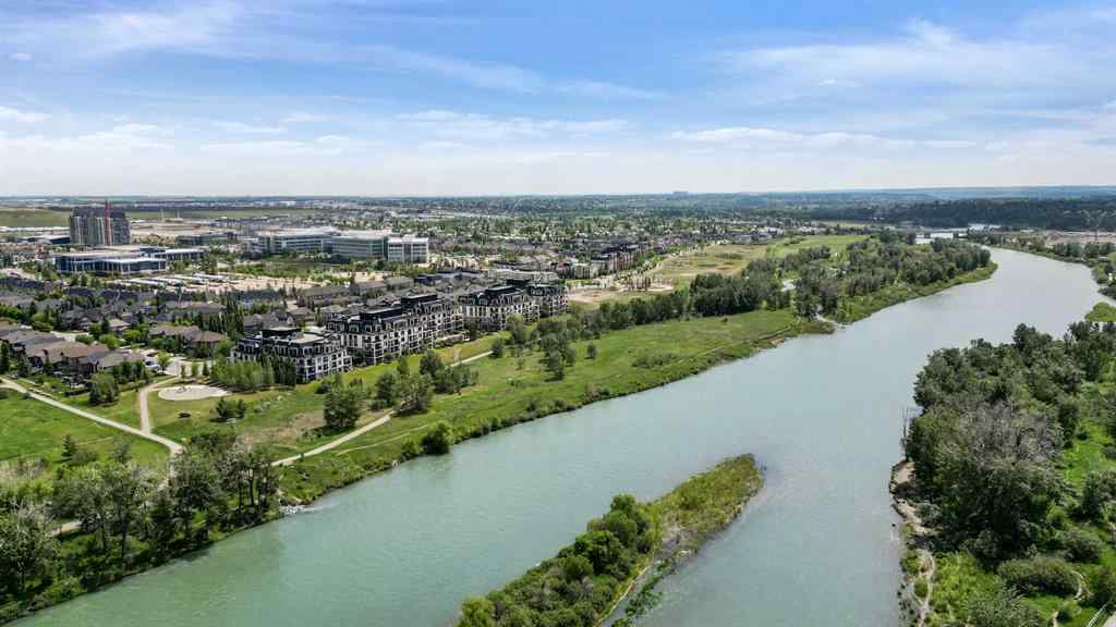MLS® A2246782 - Unit #105 121 Quarry Way SE in Douglasdale/Glen Calgary, Residential