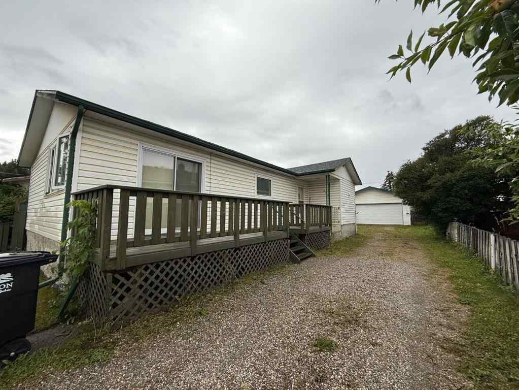 MLS® A2246786 - 160 SHERWOOD Drive  in Mountain View Hinton, Residential