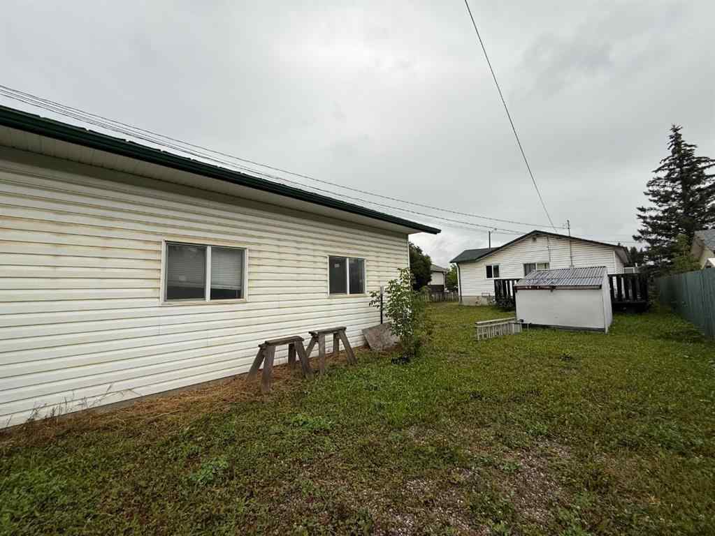 MLS® A2246786 - 160 SHERWOOD Drive  in Mountain View Hinton, Residential