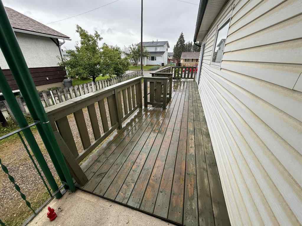 MLS® A2246786 - 160 SHERWOOD Drive  in Mountain View Hinton, Residential
