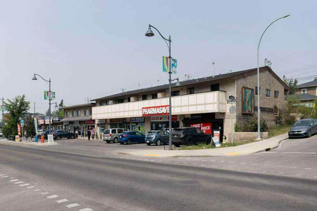 MLS® A2246789 - Unit #215 1899 45 Street NW in Montgomery Calgary, Residential
